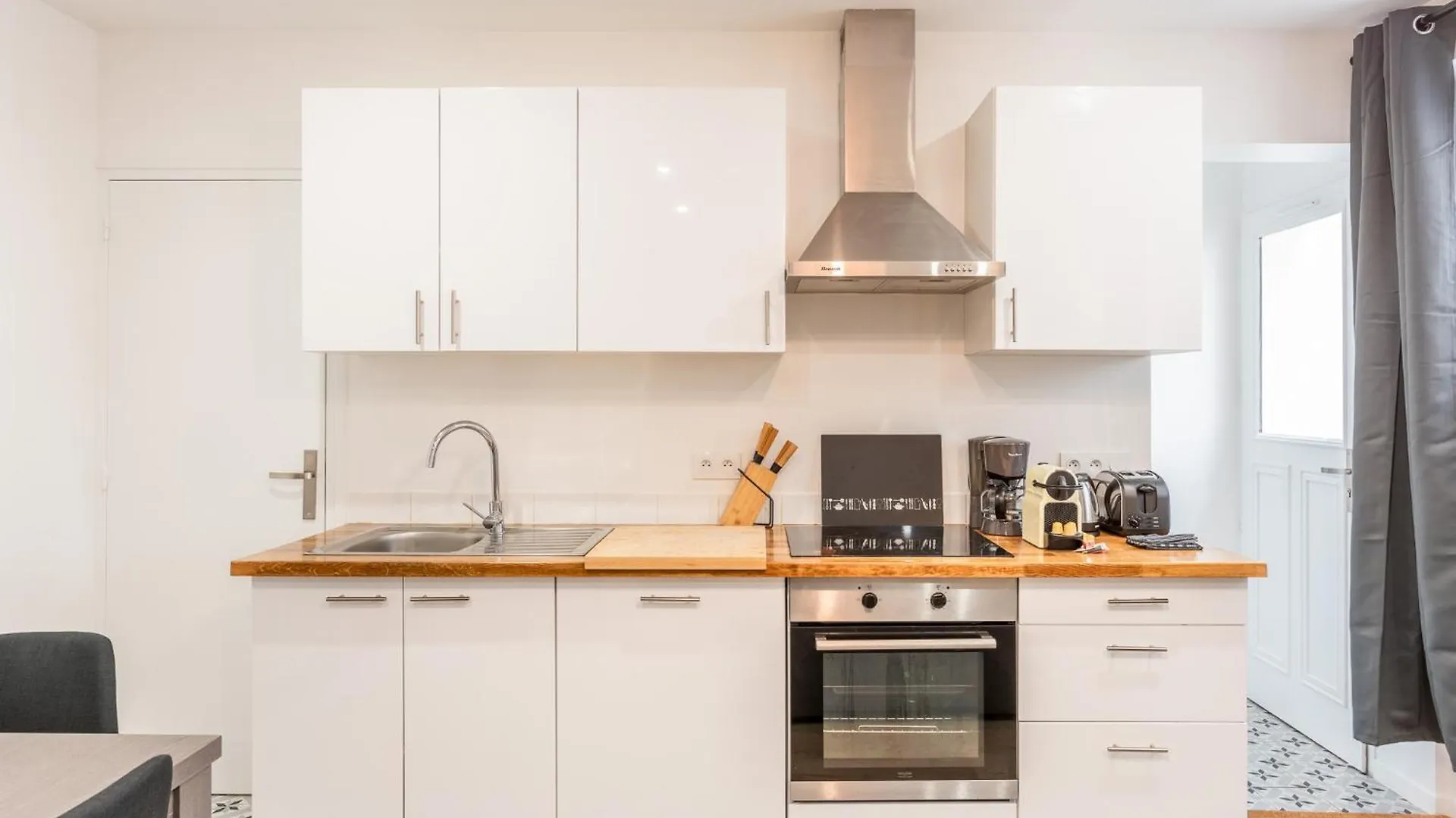 Charming House - 6 Guests - Buttes Chaumont Parc Apartment Paris 0*,  France